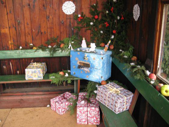 V Polici nad Metují a v Broumově jsou pro děti připraveny Ježíškovy schránky 