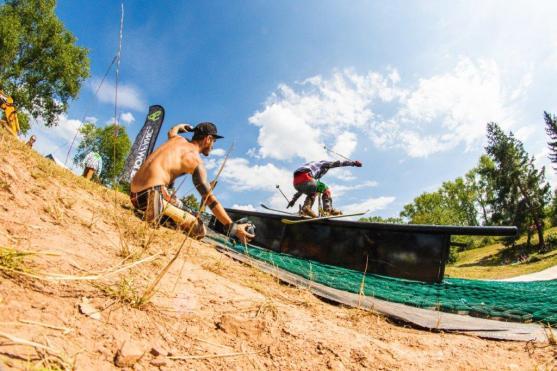 BCB Summer Jibbing na Koupálu na Janovičkách poprvé s jedinečnou Slack show 