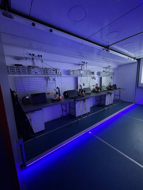 Pojízdná učebna zvyšuje zájem dětí o techniku a řemesla