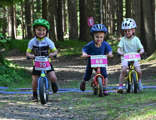 Třetí ročník Broumovského biku přilákal malé i velké závodníky