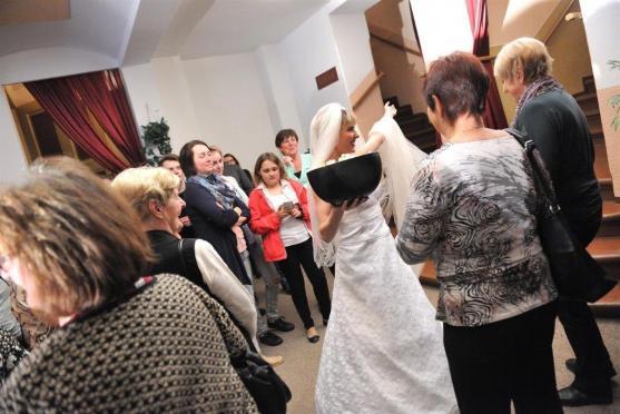 Herečka Šárka Vaculíková excelovala v broumovském divadle