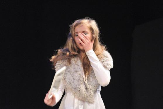 Literárně dramatický obor ZUŠ Broumov potěšil diváky svojí divadelní pohádkou O Moreně