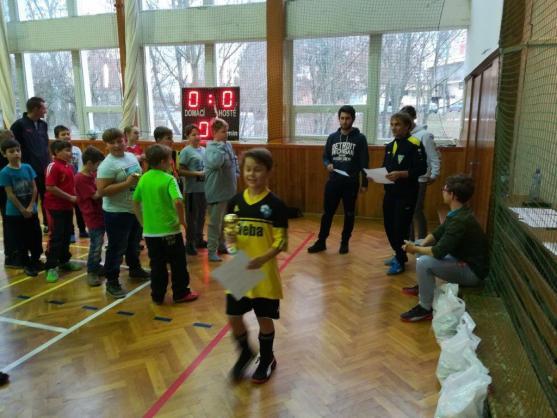 První zimní úspěch fotbalistů Slovanu. Starší přípravka třetí ve Vamberku 