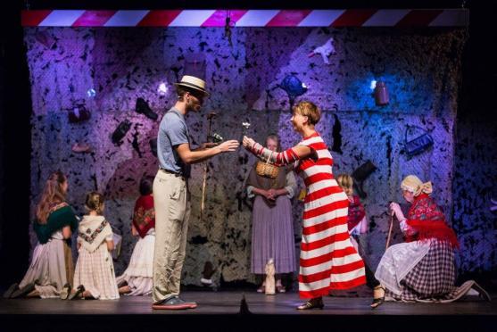 Originální divadelní inscenace HRA-NIC-e je opět na scéně. A bude křtít knihu…