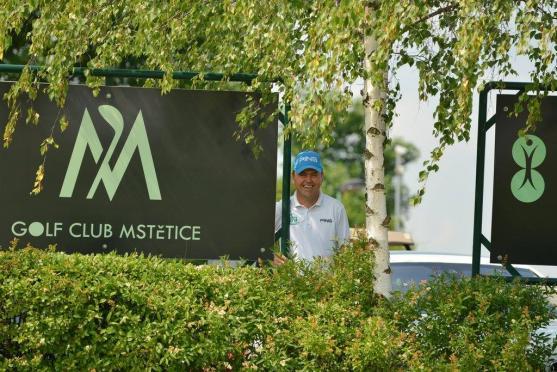 Na mezinárodním golfovém turnaji Czech Disabled Golf Masters se dařilo Grosshofákům