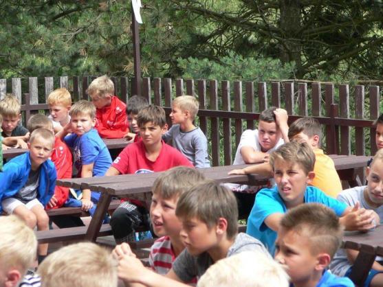 Na fotbalovou školičku přijel legendární sparťan a bývalý reprezentant Horst Siegl 