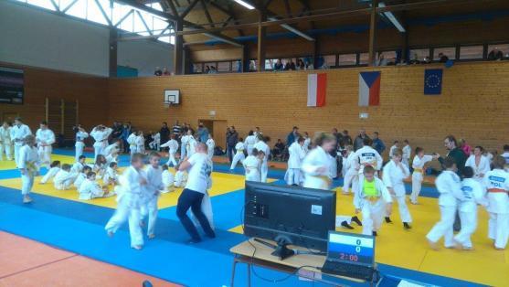 Zlatá olympijská medaile judisty Lukáše Krpálka motivuje. Na Pohár hejtmana do Broumova přijelo více než 200 mladých judistů