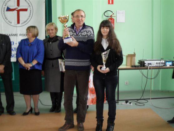 Tři broumovští gymnazisti se umístili v elitní pětici mezinárodní vědomostní soutěže