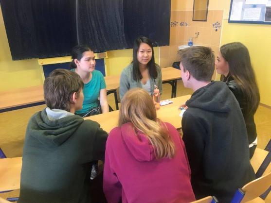 Studenti z New York University Prague trávili víkend v Broumově