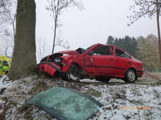 Nehoda v Bohdašíně skončila těžkým zraněním