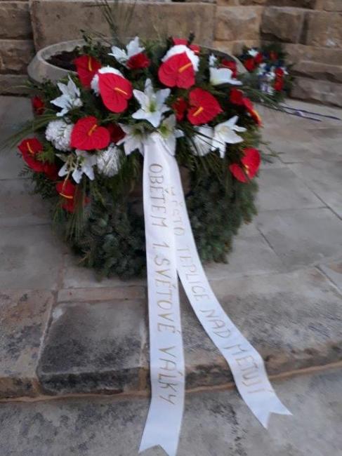 V Teplicích nad Metují si připomněli Den válečných veteránů