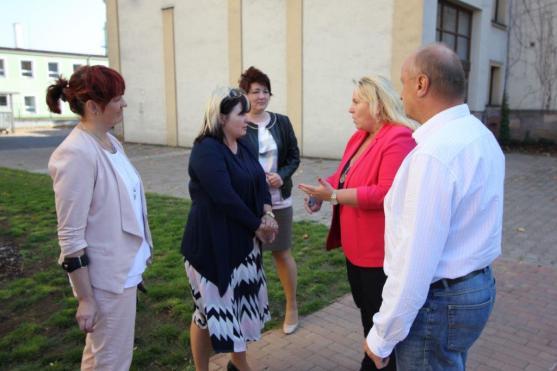 Broumov navštívila ministryně pro místní rozvoj Klára Dostálová