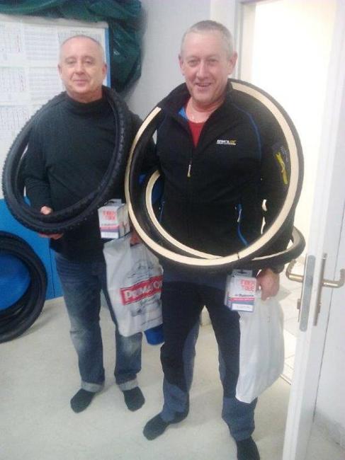 Zájem o teplický tenisový turnaj čtyřher převyšuje kapacitu. Startovalo 24 dvojic