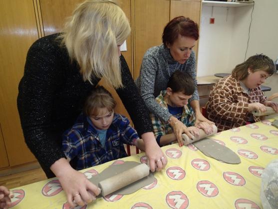 Hronovští osmáci nešli do školy, chtěli pracovat