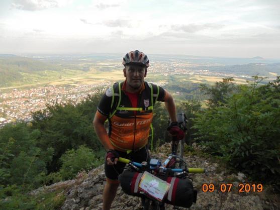 Vláďa Grusman z Šonova absolvoval extrémní cyklistický non-stop ultra maraton Bike Trans Germany 2019