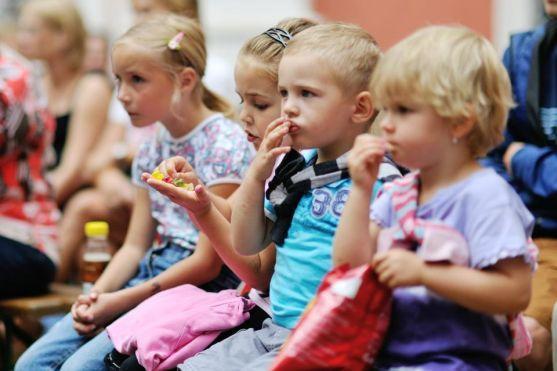 Malé letní divadlení se přehouplo do své druhé poloviny