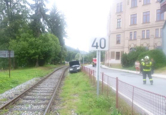 Hasiči zasahovali v pátek u dvou dopravních nehod