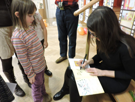 Do pátku v Pellyho domech potrvá výstava výtvarných prácí a ilustrací polské ilustrátorky Joanny Zagner - Kolat 