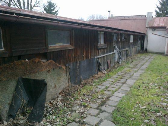 Fotbalový oddíl Slovanu Broumov bude mít zděné kabiny pro mládež