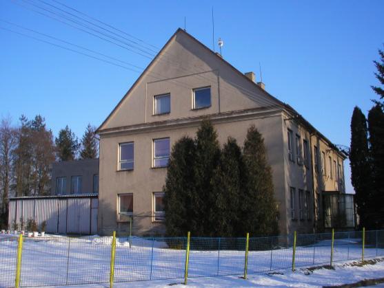 Budova bývalé školy v Křinicích u Broumova změní svou tvář