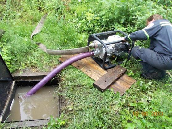Přívalový déšť a vítr způsobil škody na řadě míst v kraji. Vodní toky na Broumovsku jsou v normálním stavu
