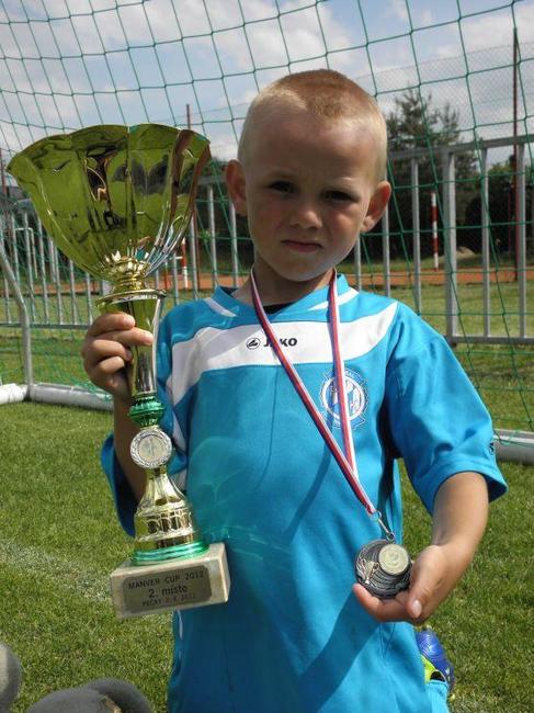 Dva Matějové, oba z fotbalové broumovské líhně, jedou s náchodským výběrem na mezinárodní mistrovství mladších přípravek na Slovensko