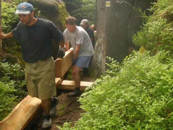 Občanské sdružení Julinka z Police nad Metují má za sebou již řadu akcí
