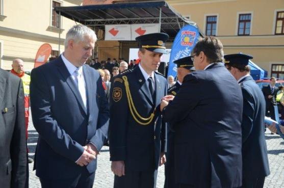 Osobnosti kraje se dočkaly ocenění. Mezi nimi byl i broumovský gymnazista Jakub Voves
