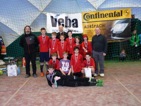 Halový fotbalový turnaj mladších žáků v Teplicích nad Metují vyhrál Slovan Broumov