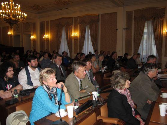 Sněmovní petiční výbor doporučí Vládě ČR nepovolit průzkum a těžbu břidlicových plynů