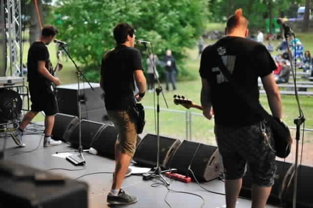 Broumovská kytara na fotografiích Jana Záliše