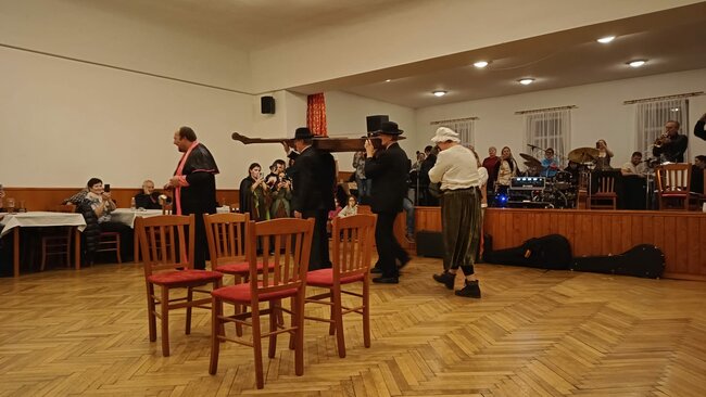 Před námi je víkend plný masopustních rejů