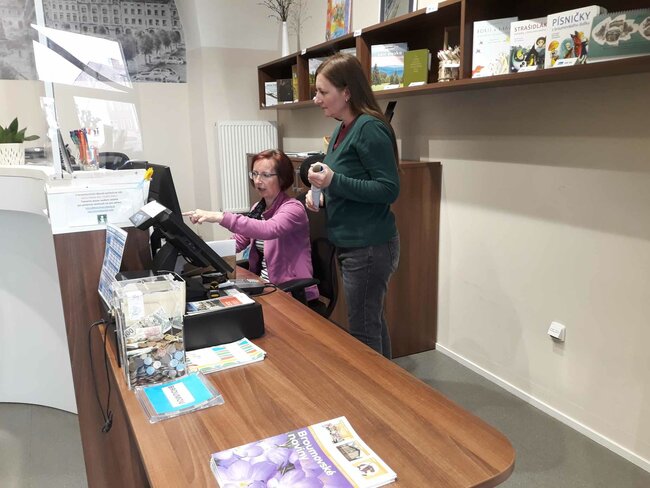 Co se děje v zákulisí broumovského infocentra