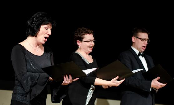 Čtvrtý Advent se odehrál ve znamení městského jarmarku a komorního koncertu