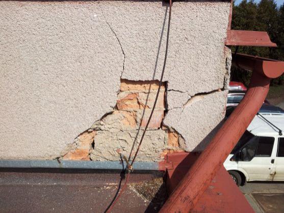 Slovan Broumov začal rekonstruovat tělocvičnu Sokolovnu a investuje do vybavení