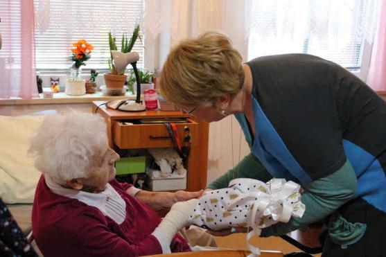 Předvánoční návštěva Domova pro seniory v Broumově