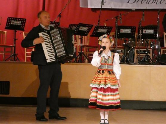 Plesovou sezónu zahájil Ples města Broumova