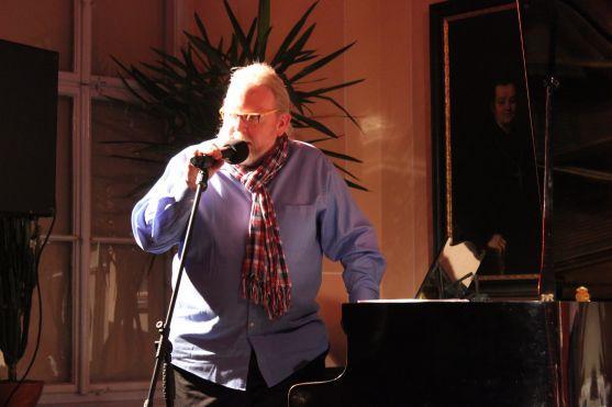 Trio WUH nadchlo Kreslírnu energickým jazzem 