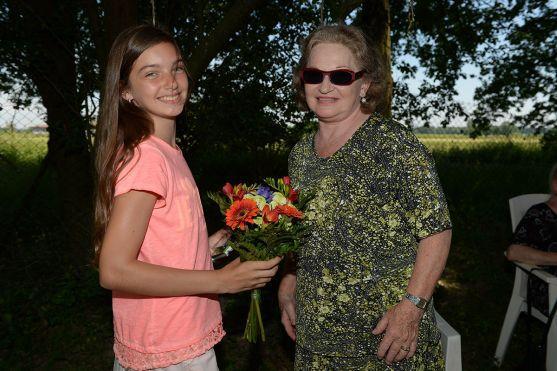 Nela Řehořová z Police nad Metují natáčí film Babovřesky 3