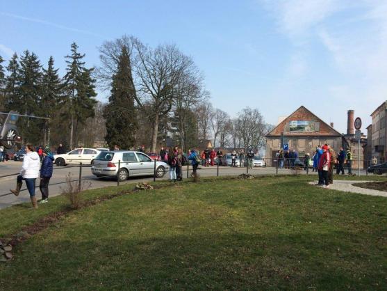 Při záchraně života zasahoval v Broumově vrtulník Letecké záchranné služby