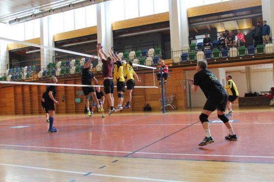 Volejbalisté dohráli Zimní pohár a jaro zahájili tradiční "dvanáctihodinovkou"