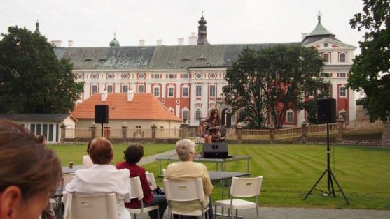 Díky Norským fondům broumovský klášter nabídl v létě výstavy i koncerty