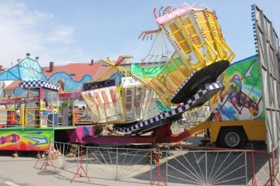 Polici nad Metují o víkendu ovládne pouťové veselí