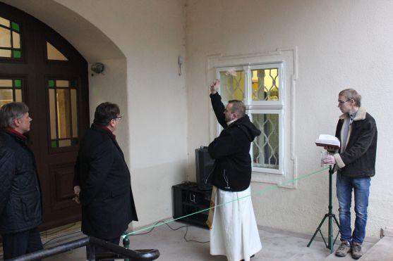 Obyvatelé teplického Dolního zámku se vrátili domů. Přivítal je tam hejtman Lubomír Franc