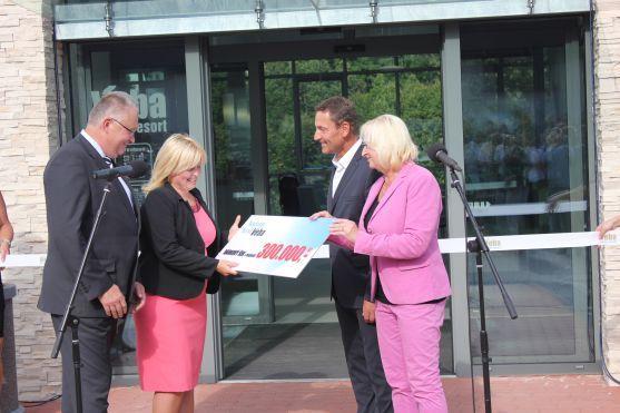 Na slavnostní otevření školicího střediska společnosti Veba se přišly podívat více než čtyři stovky lidí