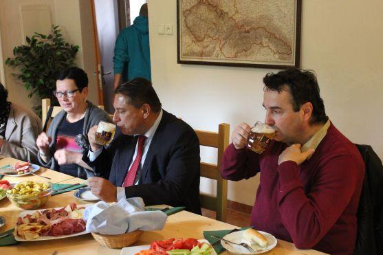 Broumov navštívil bývalý předseda vlády Jiří Paroubek