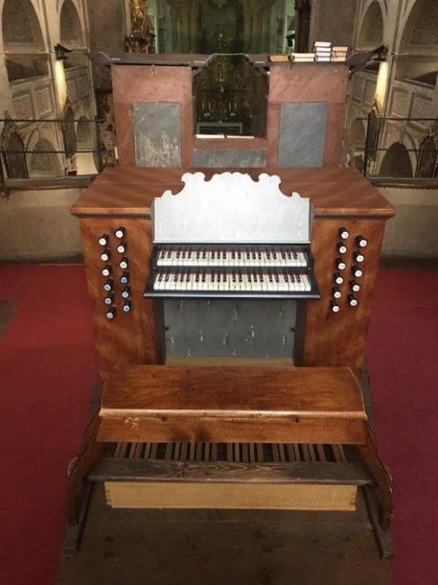 Žehnání varhan v děkanském kostele sv. Petra a Pavla v Broumově 