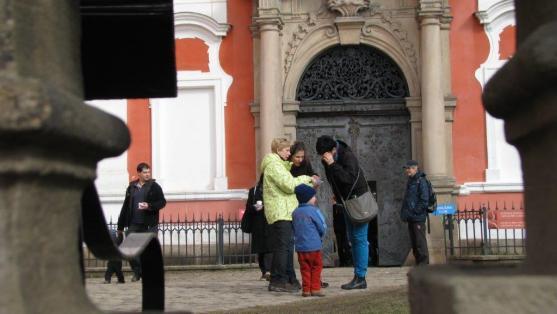 Na Velikonoční neděli se v klášteře budou hledat ztracená kuřata 