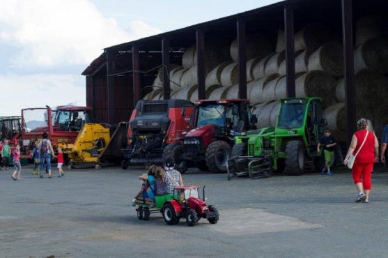 Farmářská slavnost ve Vernéřovicích přilákala stovky návštěvníků 