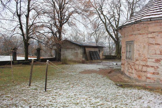 Mrtvá žena v klášterní zahradě nezemřela násilnou smrtí